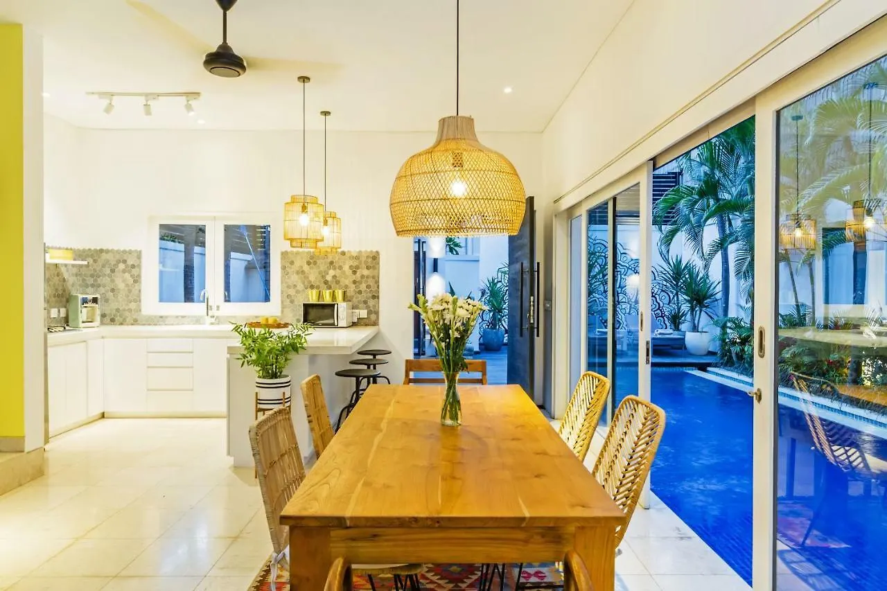 Villa Meya Seminyak  Seminyak (Bali)
